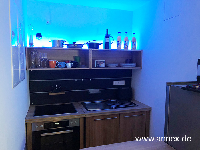 annex moderne Singleküche aus Holz Dortmund