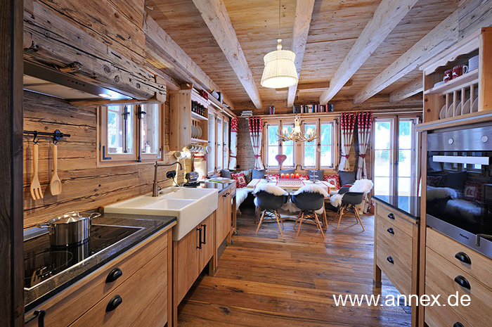Landhausküche im Chalet
